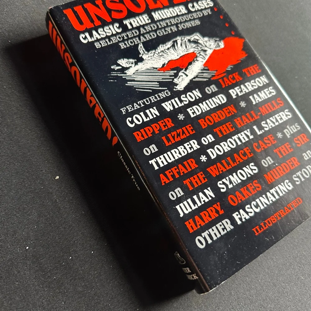 Unsolved! Classic True Murder Cases Coffee Table Book